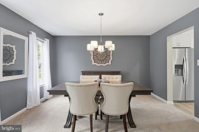 106 STONEBRIDGE LN, Downingtown, PA 19335