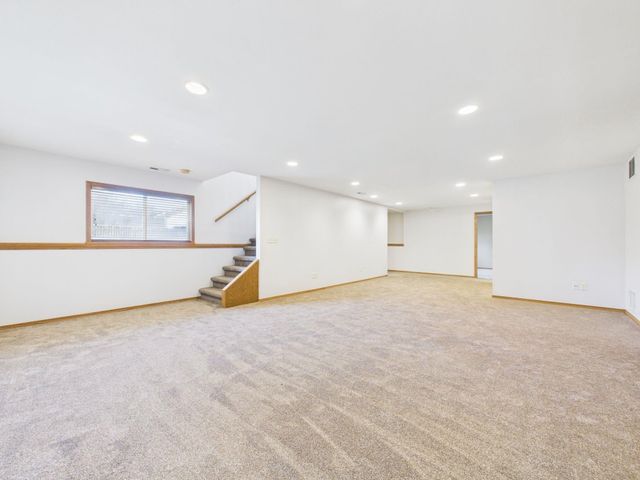 9437 W Ryan St, Wichita, KS 67205