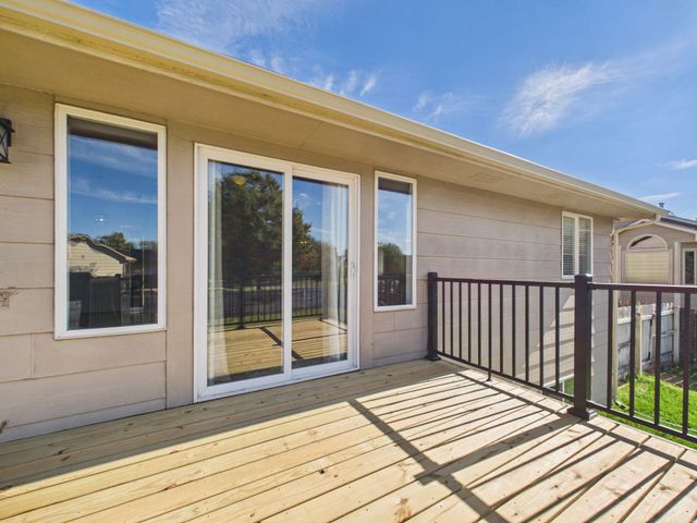 9437 W Ryan St, Wichita, KS 67205