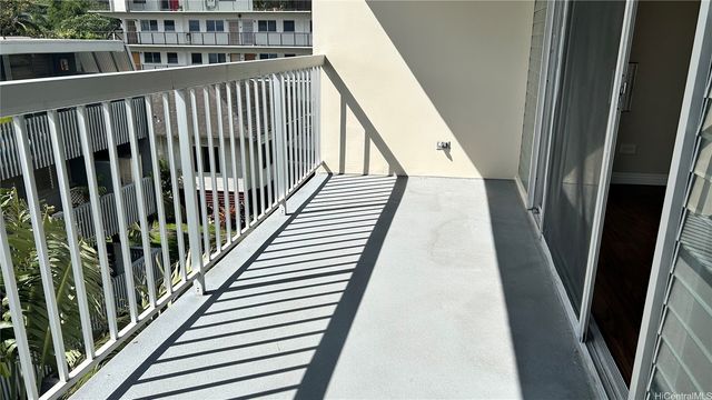 1114 Wilder Avenue 505, Honolulu, HI 96822