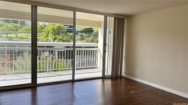 1114 Wilder Avenue 505, Honolulu, HI 96822