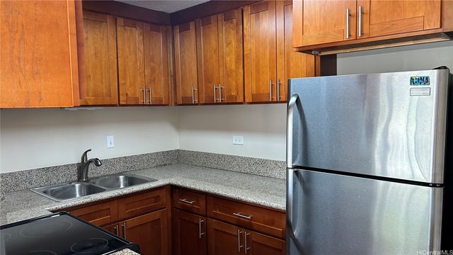 1114 Wilder Avenue 505, Honolulu, HI 96822