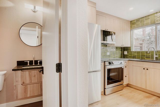 805 E 7th Avenue 8, Denver, CO 80218