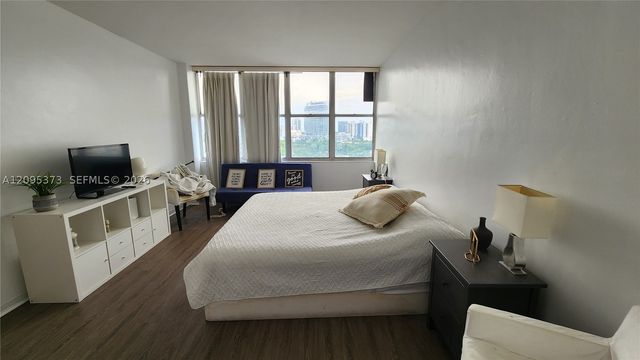 7441 Wayne Ave 8Q, Miami Beach, FL 33141
