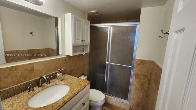 7441 Wayne Ave 8Q, Miami Beach, FL 33141