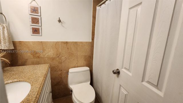7441 Wayne Ave 8Q, Miami Beach, FL 33141