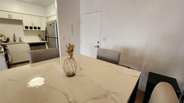 7441 Wayne Ave 8Q, Miami Beach, FL 33141