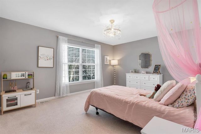 1600 Valley Hill Court, O'fallon, MO 63368