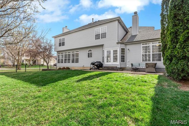 1600 Valley Hill Court, O'fallon, MO 63368