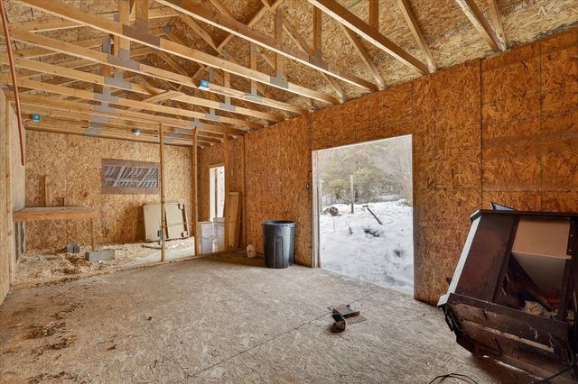 24 Bynum Drive, Battle Creek, MI 49017