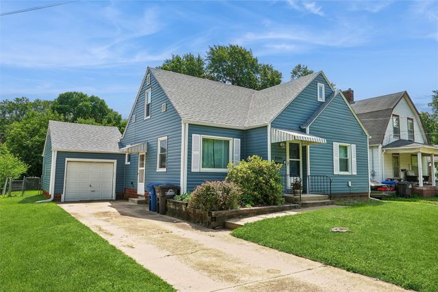 2501 49th Street, Des Moines, IA 50310