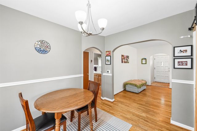 2501 49th Street, Des Moines, IA 50310