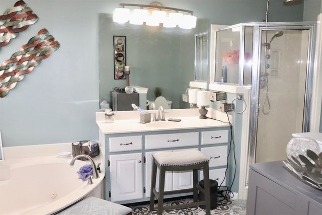 2483 EAGLERIDGE LN, Memphis, TN 38016