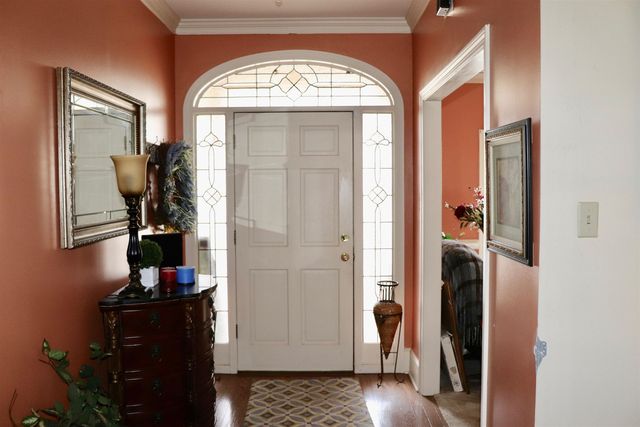 2483 EAGLERIDGE LN, Memphis, TN 38016