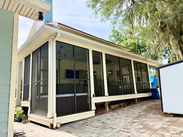 4343 MONUMENT Road, Jacksonville, FL 32225