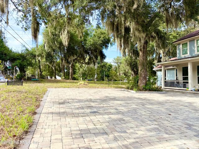 4343 MONUMENT Road, Jacksonville, FL 32225