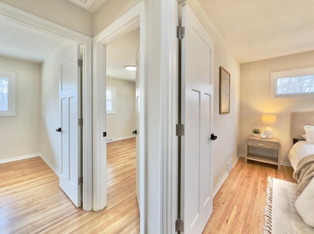 2125 Hazelwood Street, Maplewood, MN 55109