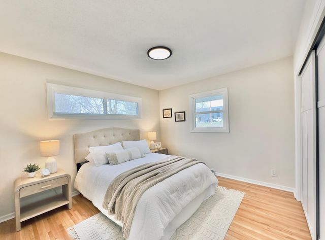 2125 Hazelwood Street, Maplewood, MN 55109