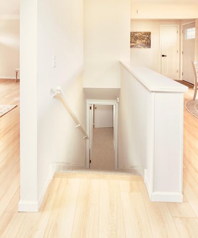 2125 Hazelwood Street, Maplewood, MN 55109