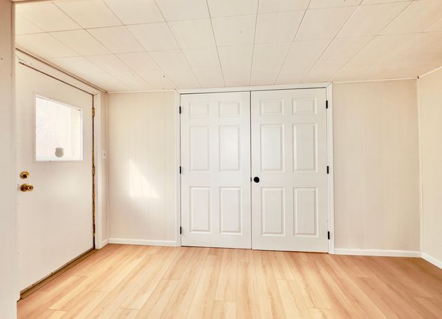 2125 Hazelwood Street, Maplewood, MN 55109