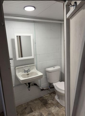 2125 Hazelwood Street, Maplewood, MN 55109