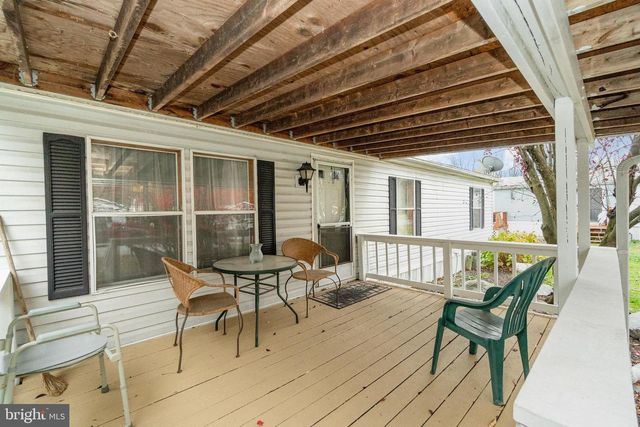 35 HATHAWAY DRIVE, Carlisle, PA 17015