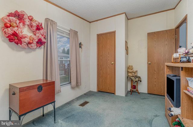 35 HATHAWAY DRIVE, Carlisle, PA 17015