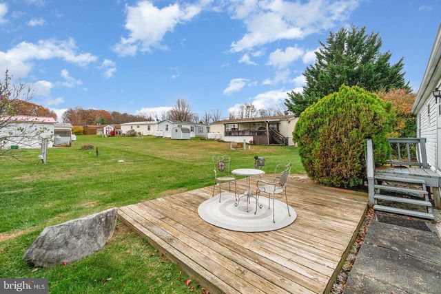 35 HATHAWAY DRIVE, Carlisle, PA 17015