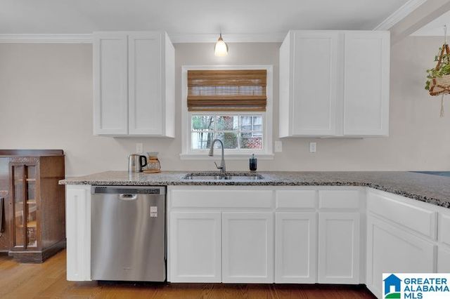 616 FERNDALE CIRCLE, Birmingham, AL 35235