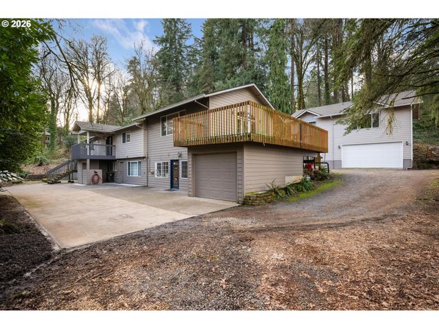 1471 BURNS St, West Linn, OR 97068