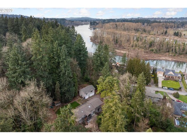 1471 BURNS St, West Linn, OR 97068