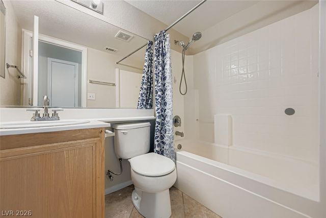 8136 Shady Glen Avenue, Las Vegas, NV 89131