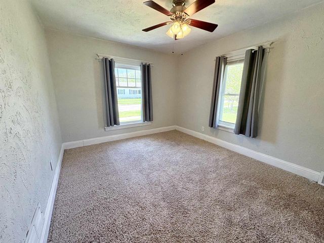 624 N Pine Street, Janesville, WI 53548