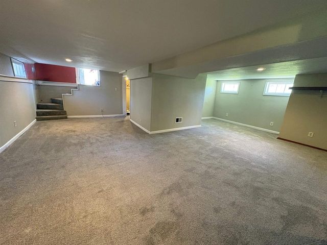 624 N Pine Street, Janesville, WI 53548