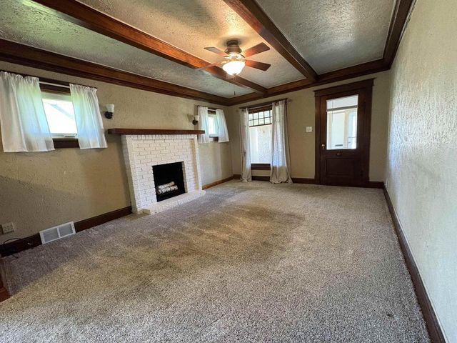 624 N Pine Street, Janesville, WI 53548