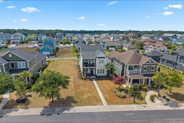 840 Crystal Water Way, Myrtle Beach, SC 29579