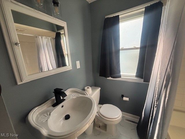 3807 Klusner Avenue, Parma, OH 44134