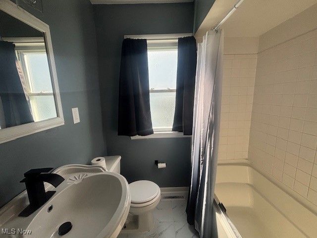 3807 Klusner Avenue, Parma, OH 44134