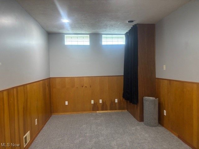 3807 Klusner Avenue, Parma, OH 44134