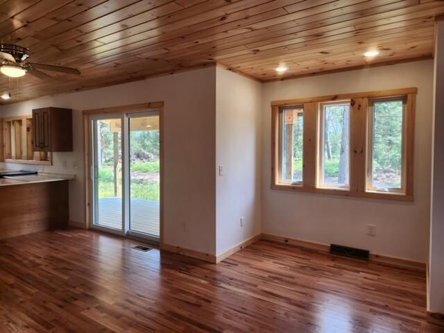 2083 S Lynx Track Trail, Baldwin, MI 49304