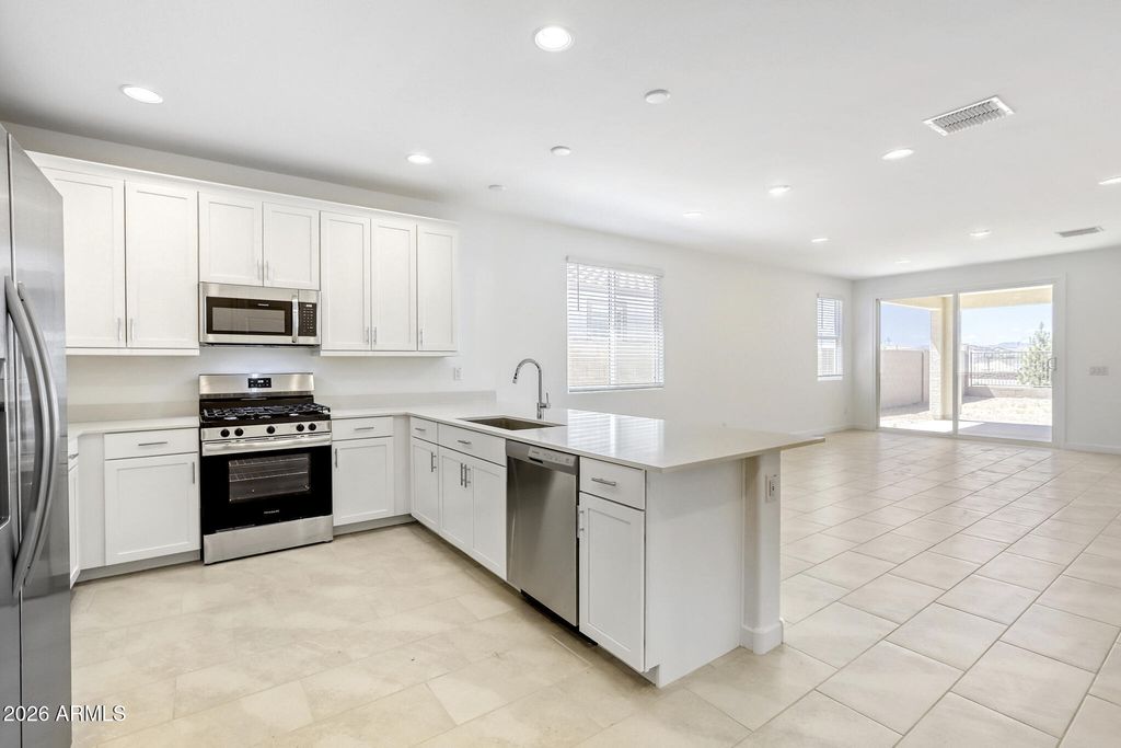 16775 W CHARLOTTE Drive, Surprise, AZ 85387 — photo 3