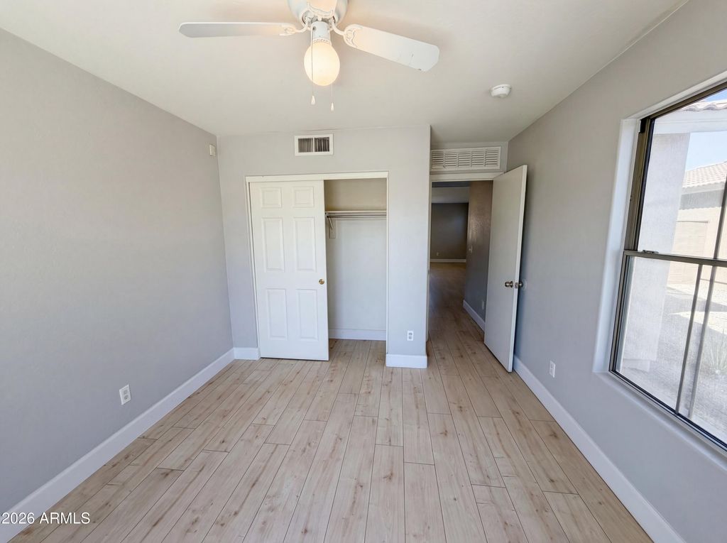 Image 12 of property listing at 10018 W MIAMI Street, Tolleson, AZ 85353