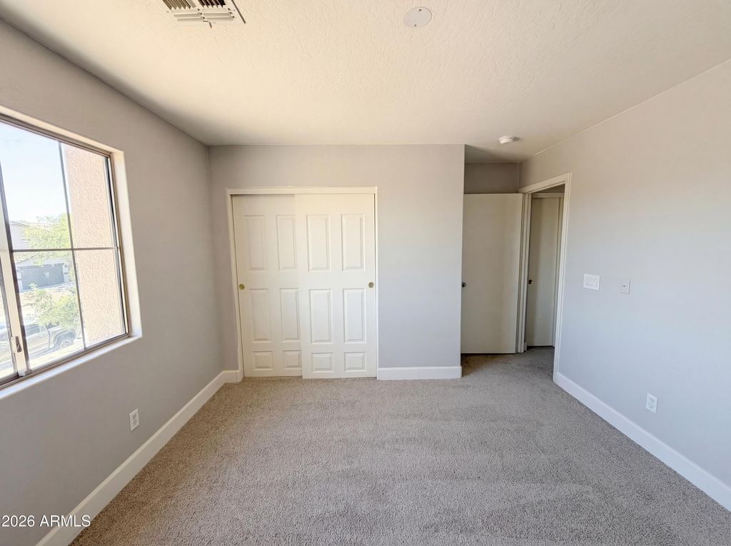 Image 4 of property listing at 10018 W MIAMI Street, Tolleson, AZ 85353