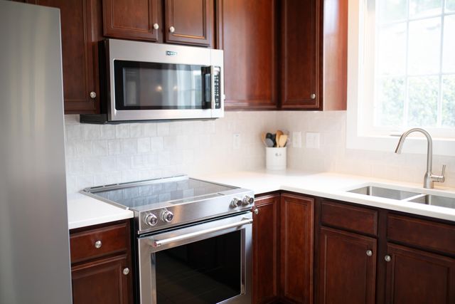 815 Soaring Lane, Charleston, SC 29412