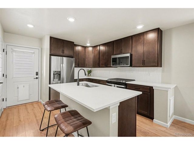 6331 N Hanover St, Denver, CO 80238