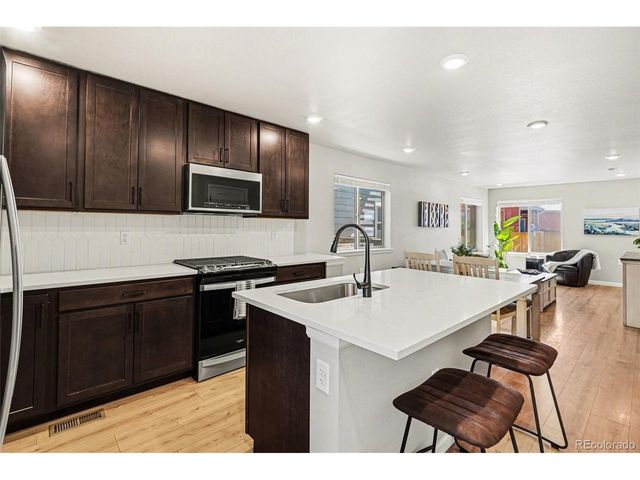 6331 N Hanover St, Denver, CO 80238