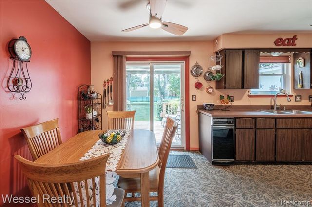 2444 Howe Street, Utica, MI 48317