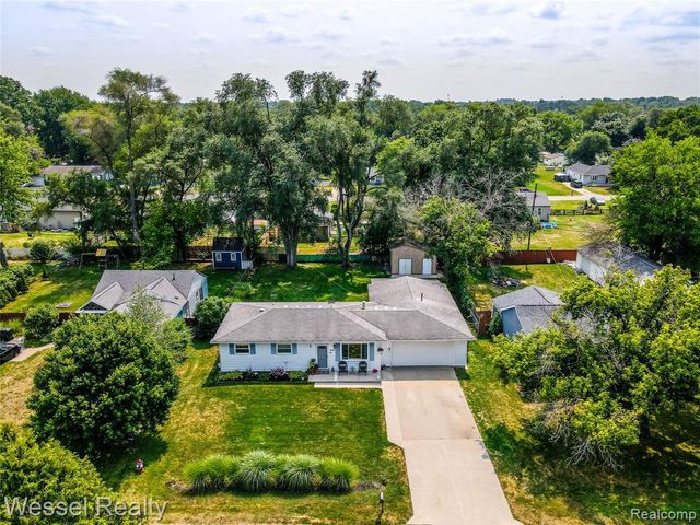 2444 Howe Street, Utica, MI 48317