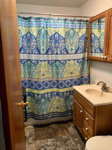 513 E Main Street, Morrison, IL 61270