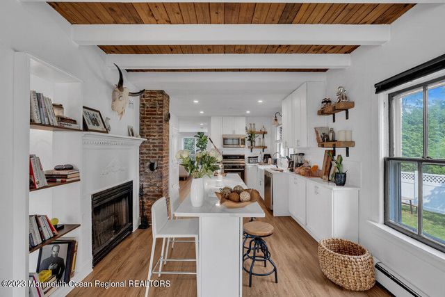 37 Hubbard Avenue, Red Bank, NJ 07701